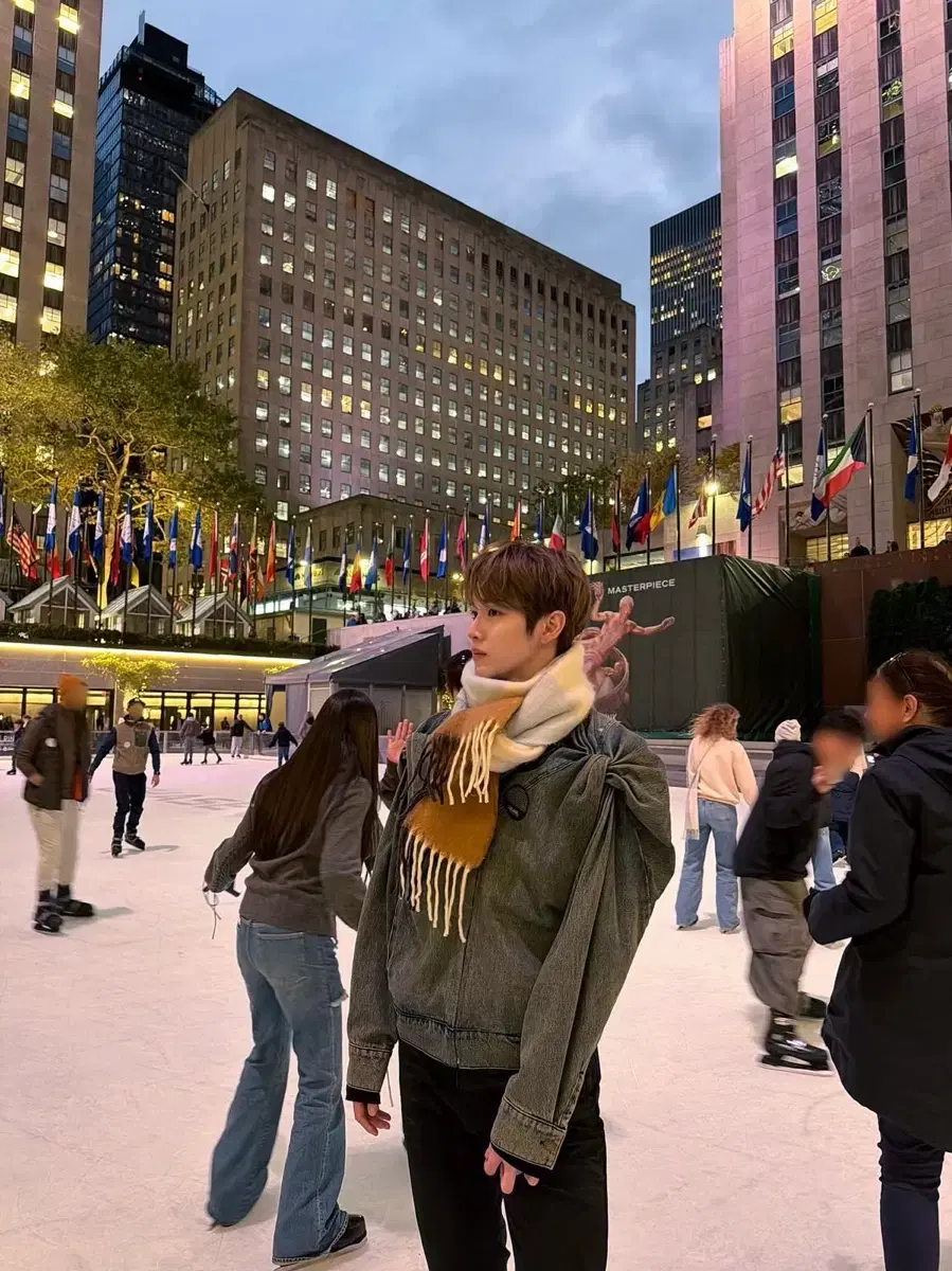 thumbnail-1